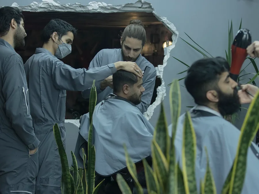 beauty salon services — in practice